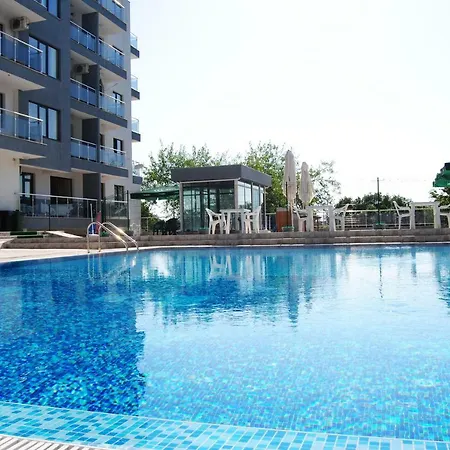 Apartment Yalta Studio